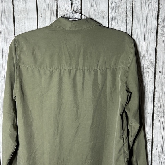 Abercrombie & Fitch green button down shirt size Small - Picture 7 of 8